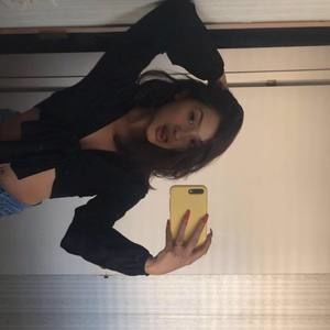 Meet your Posher, Anahi